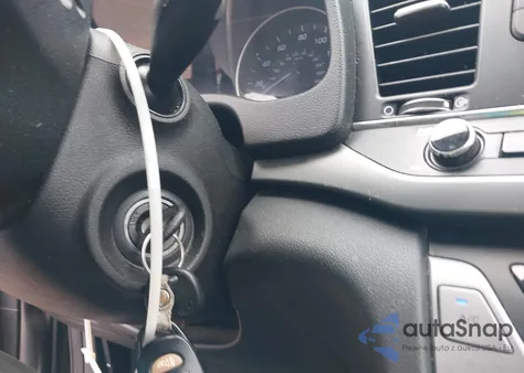 2018 Hyundai Elantra Se z USA, uszkodzony, nr VIN 5NPD74LF4JH282460